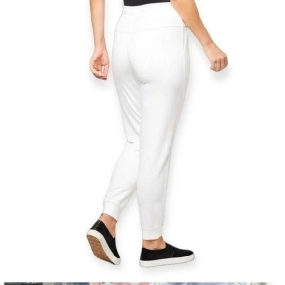 Badgley Mischka Joggers - Picture 3 of 5